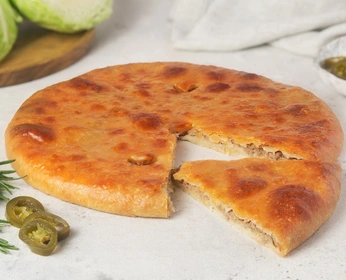 Осетинский пирог острый с мясом и капустой