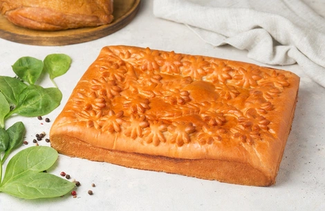 Пирог с курицей и шпинатом 700гр
