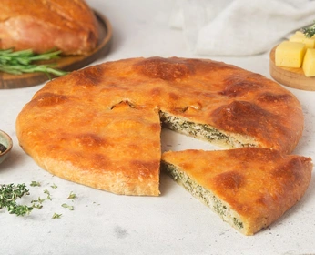 Осетинский пирог с курицей , укропом и сыром