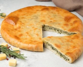 Осетинский пирог с картофелем и сыром 
