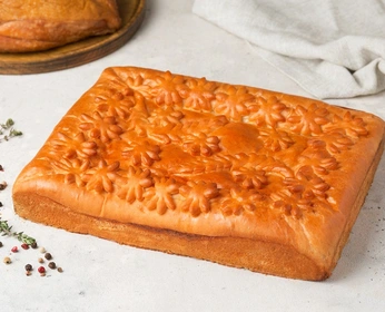 Пирог с курицей 700 гр