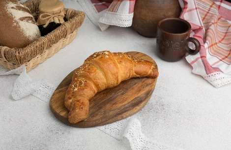 Круассан Пражский с курицей и сыром 150 гр