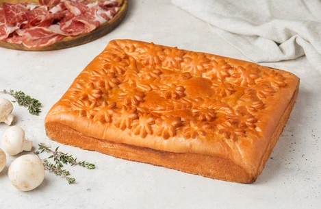 Пирог с мясом и грибами 700гр