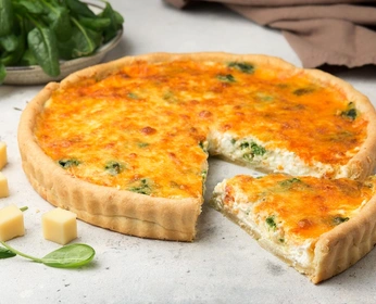 Пирог с сыром и шпинатом 