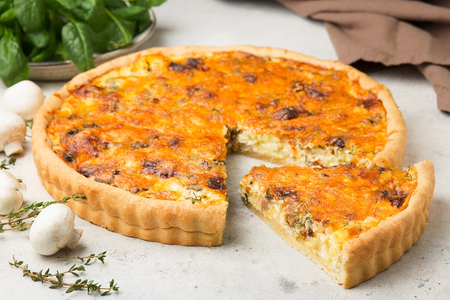 Пирог с грибами и картофелем